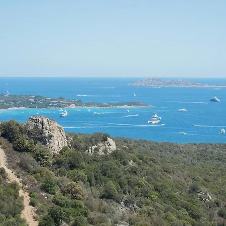 Beautiful In Ss With Wifi And 2 Bedrooms Apartamento Baja Sardinia